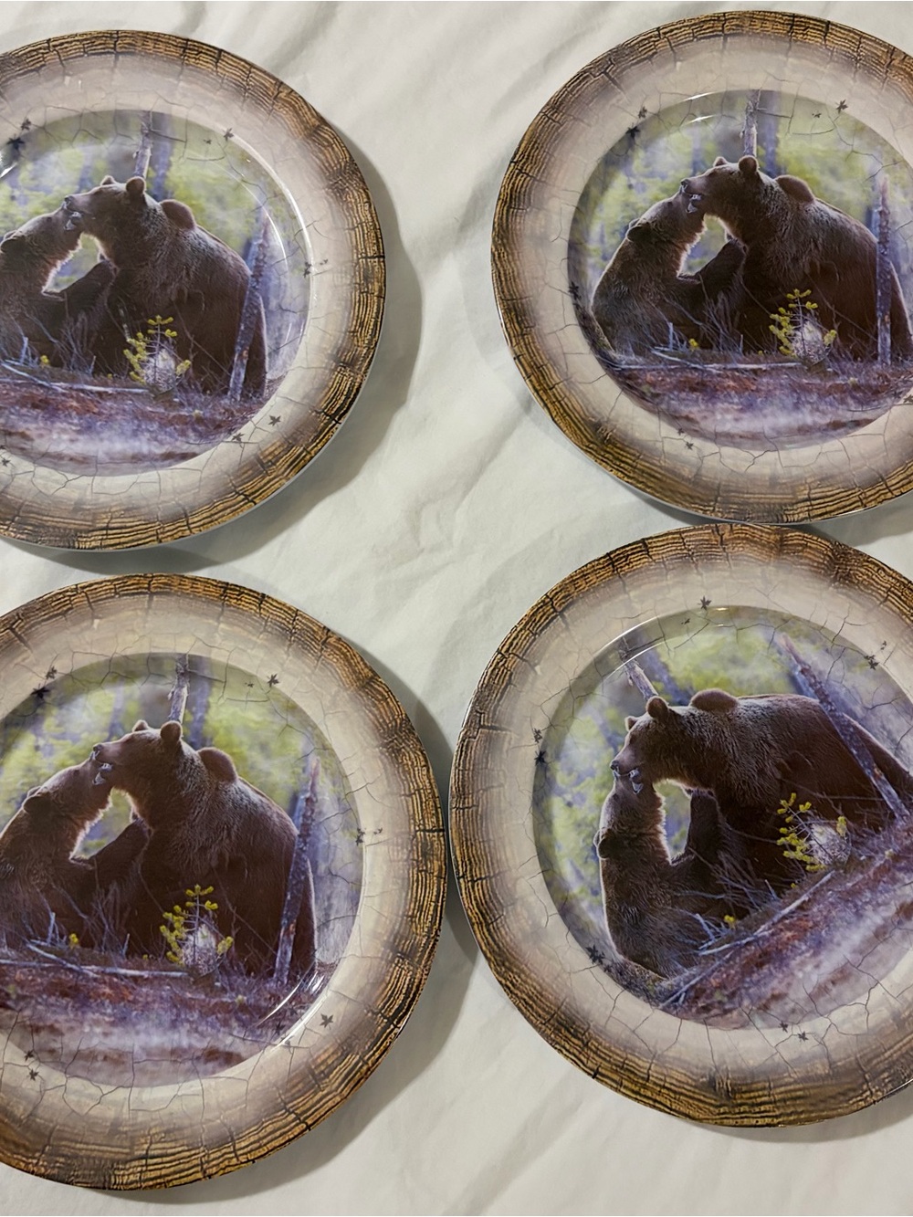 Set of 4 melamine bear plates